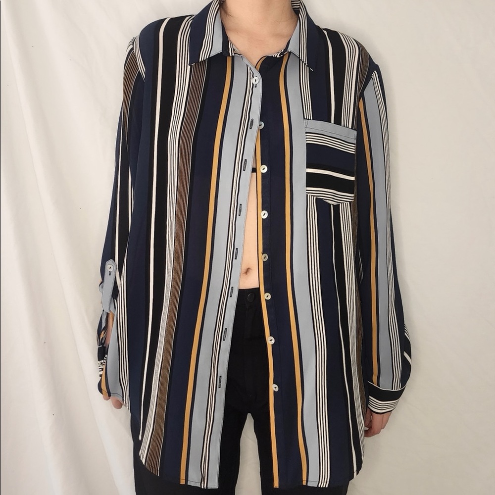 Oversized navy with yellow detailing shirt